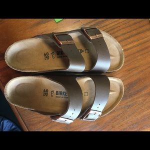 Size 9 Arizona Birkenstock.